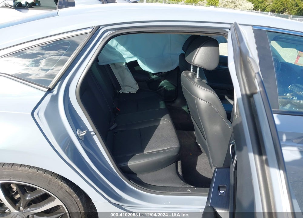 2022 HONDA CIVIC TOURING VIN: 2HGFE1F98NH306634