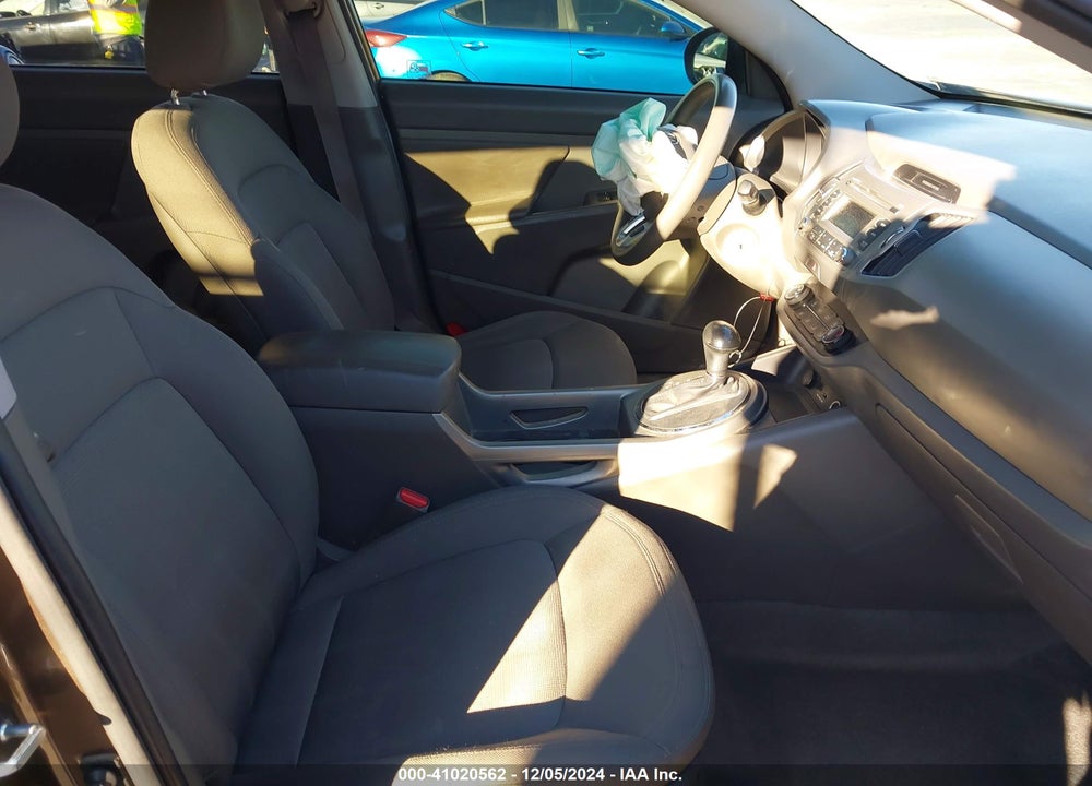 2012 KIA SPORTAGE LX VIN: KNDPB3A27C7252107