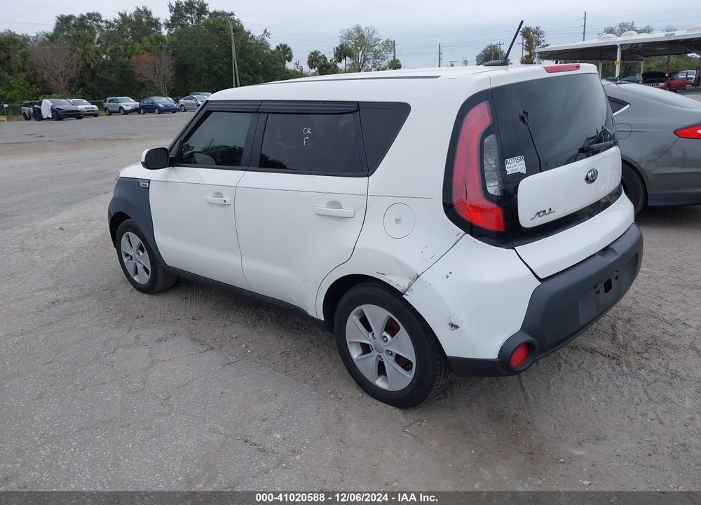 2015 KIA SOUL VIN: KNDJN2A24F7140683