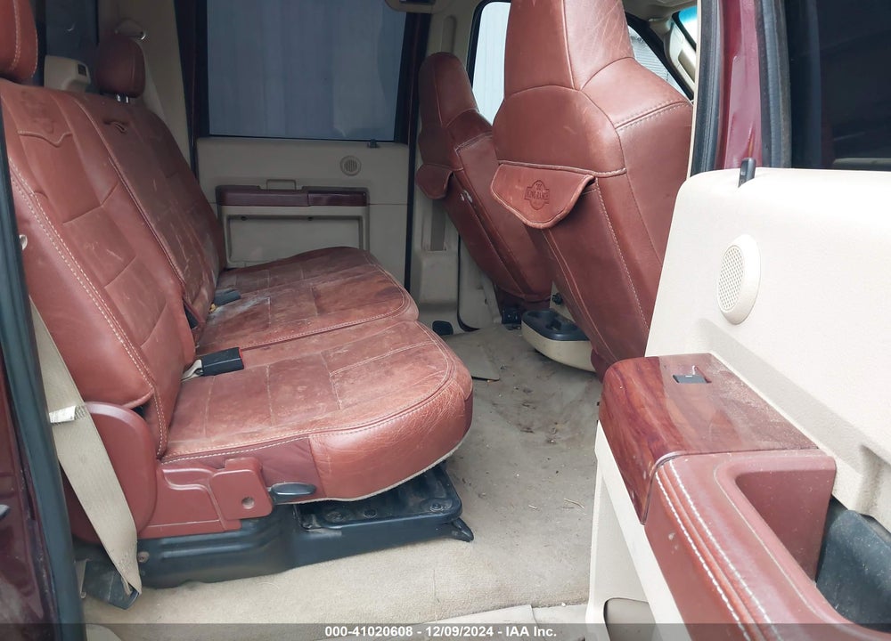 2010 FORD F-350 KING RANCH/LARIAT/XL/XLT VIN: 1FTWW3DR3AEA84435