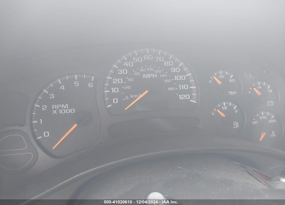 2004 CHEVROLET TAHOE LT VIN: 1GNEK13Z44R200078