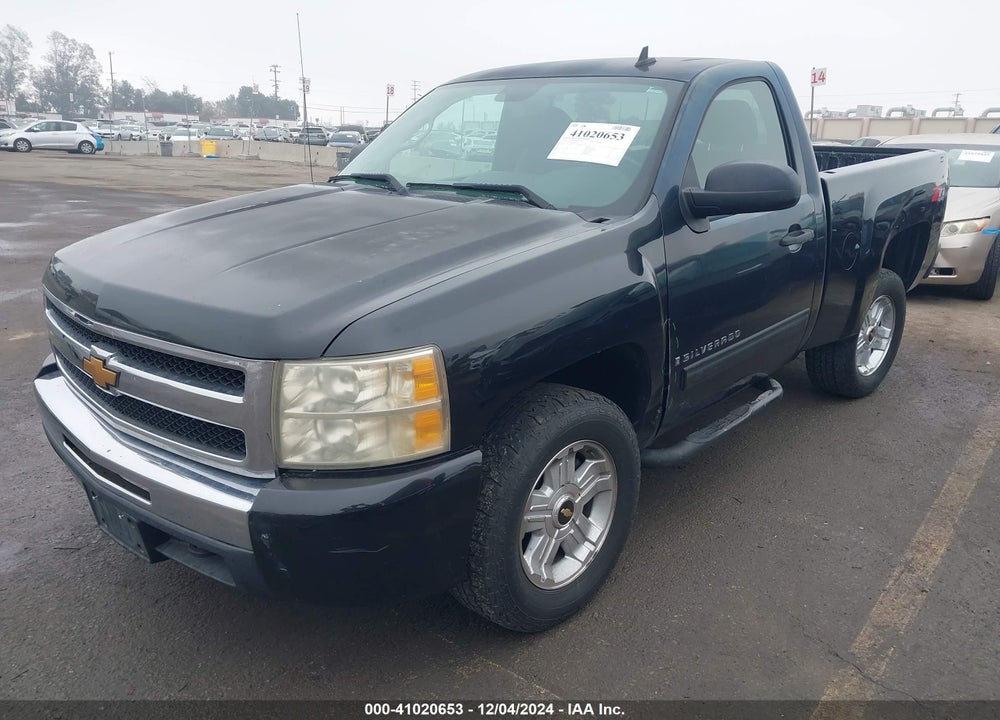 2009 CHEVROLET SILVERADO 1500 LT VIN: 1GCEK24099Z108972