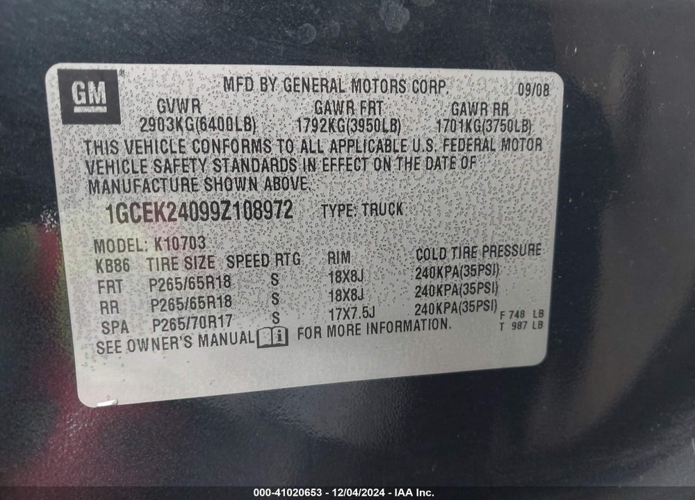 2009 CHEVROLET SILVERADO 1500 LT VIN: 1GCEK24099Z108972