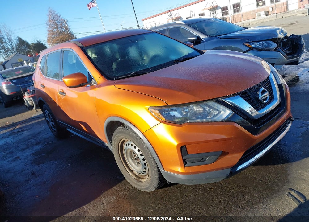2017 NISSAN ROGUE S VIN: 5N1AT2MT9HC812768