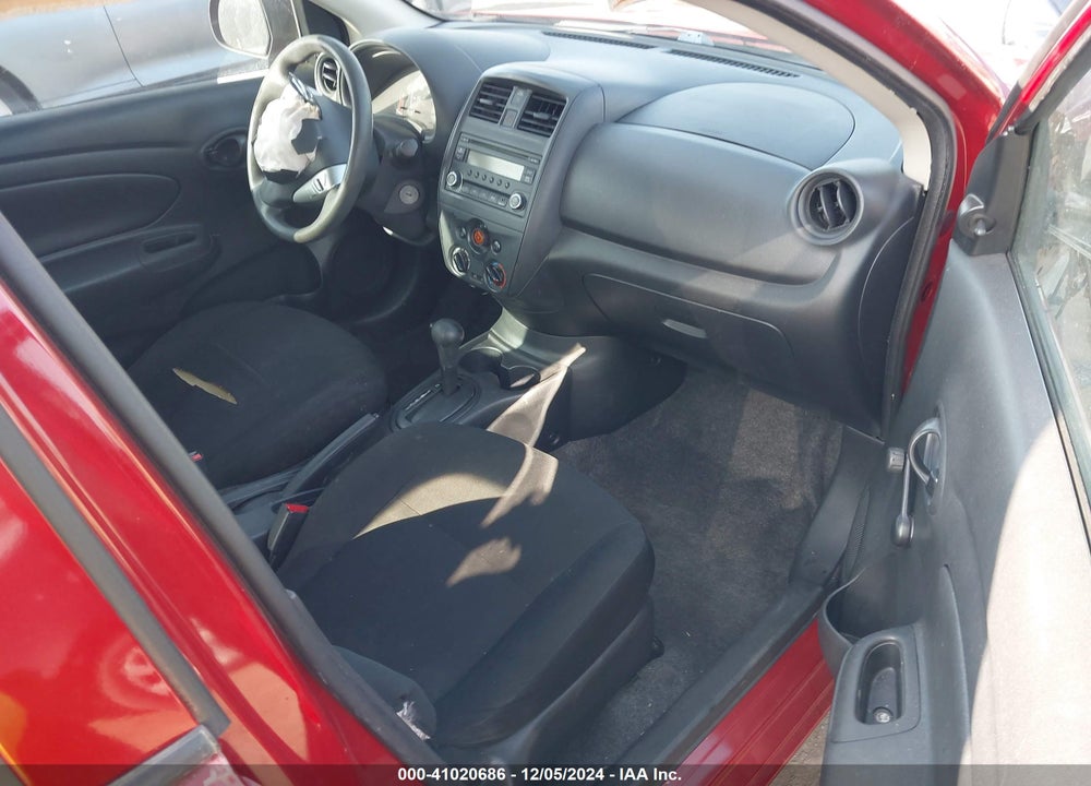 2015 NISSAN VERSA 1.6 S+ VIN: 3N1CN7AP0FL814344