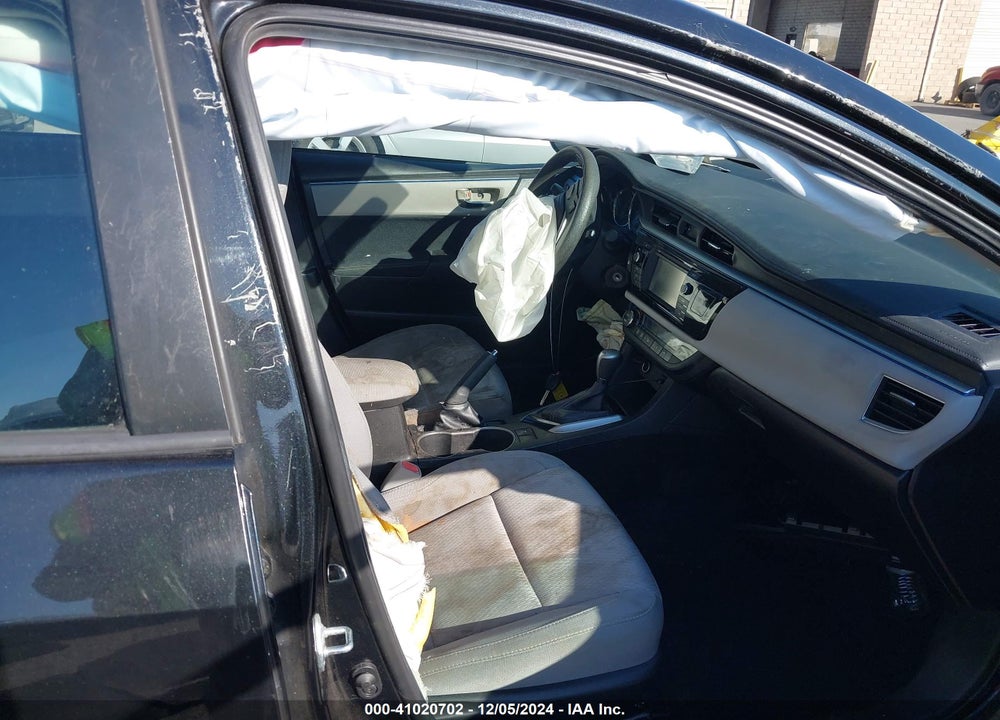 2014 TOYOTA COROLLA VIN: 5YFBURHEXEP052055