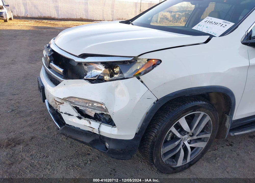 2017 HONDA PILOT ELITE VIN: 5FNYF6H00HB009173