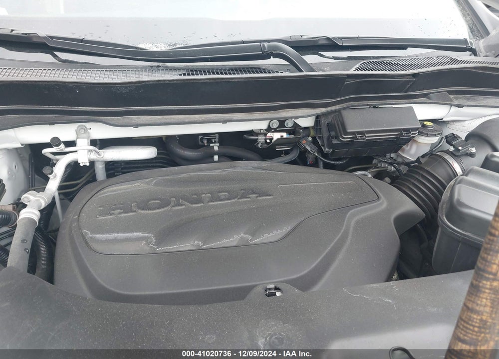 2021 HONDA PASSPORT AWD EX-L VIN: 5FNYF8H50MB015945