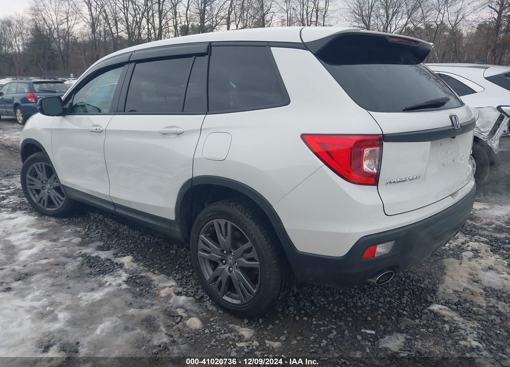 2021 HONDA PASSPORT AWD EX-L VIN: 5FNYF8H50MB015945