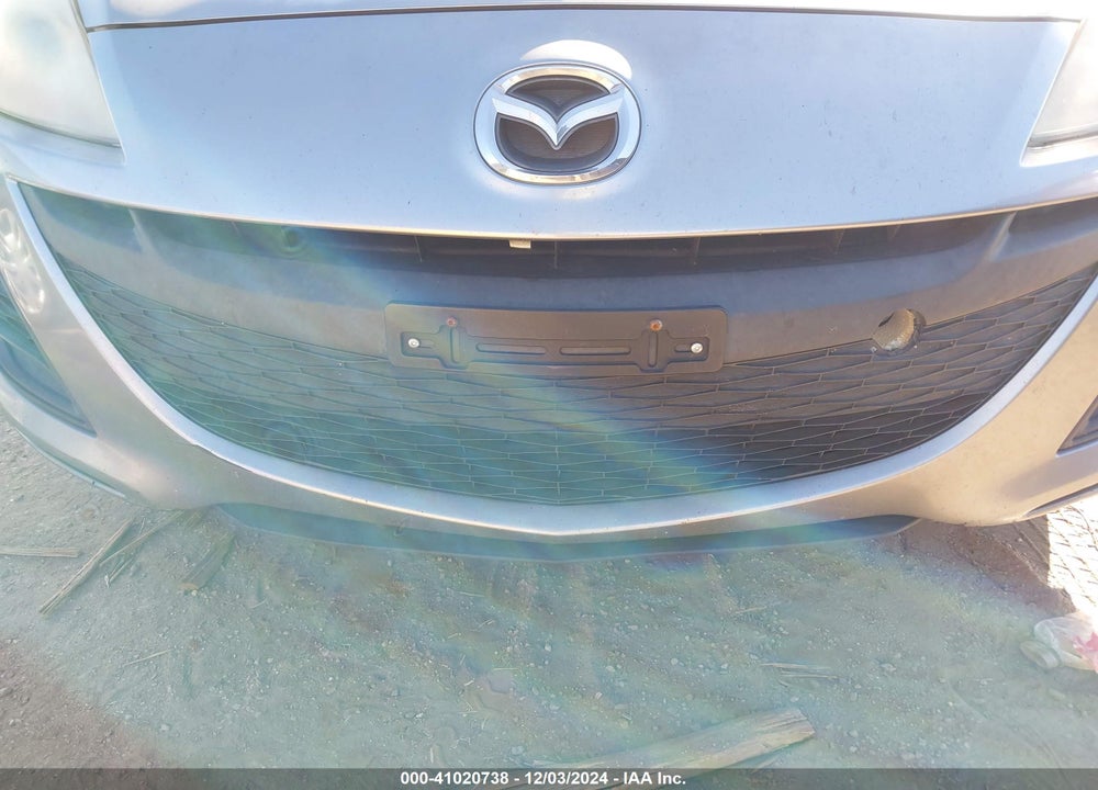 2011 MAZDA 3 I TOURING VIN: JM1BL1VF4B1366768