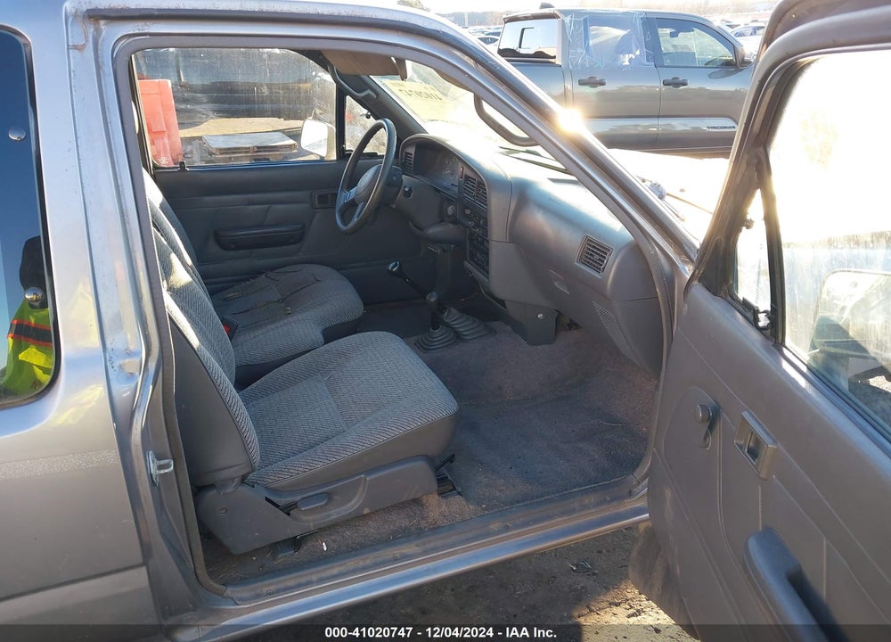 1994 TOYOTA PICKUP 1/2 TON EX LONG WHLBSE DX VIN: 4TAVN13D0RZ244828