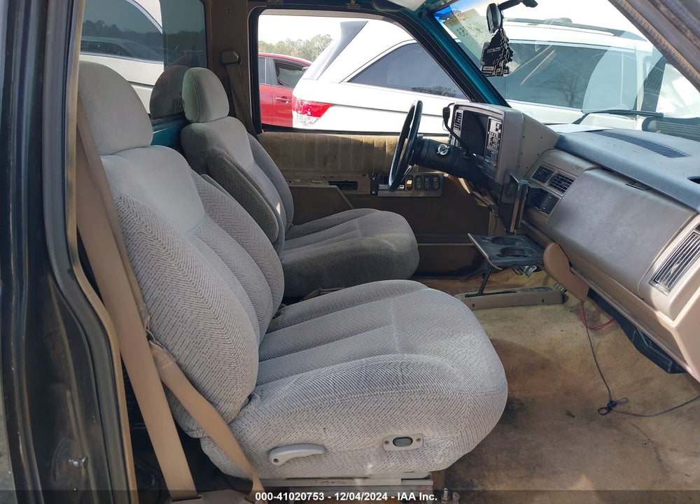1993 CHEVROLET GMT-400 K1500 VIN: 1GCEK14K4PZ160471