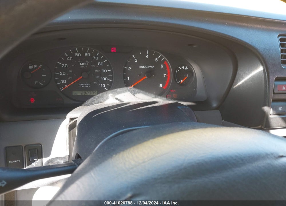 2000 NISSAN XTERRA SE/XE VIN: 5N1ED28Y4YC548895
