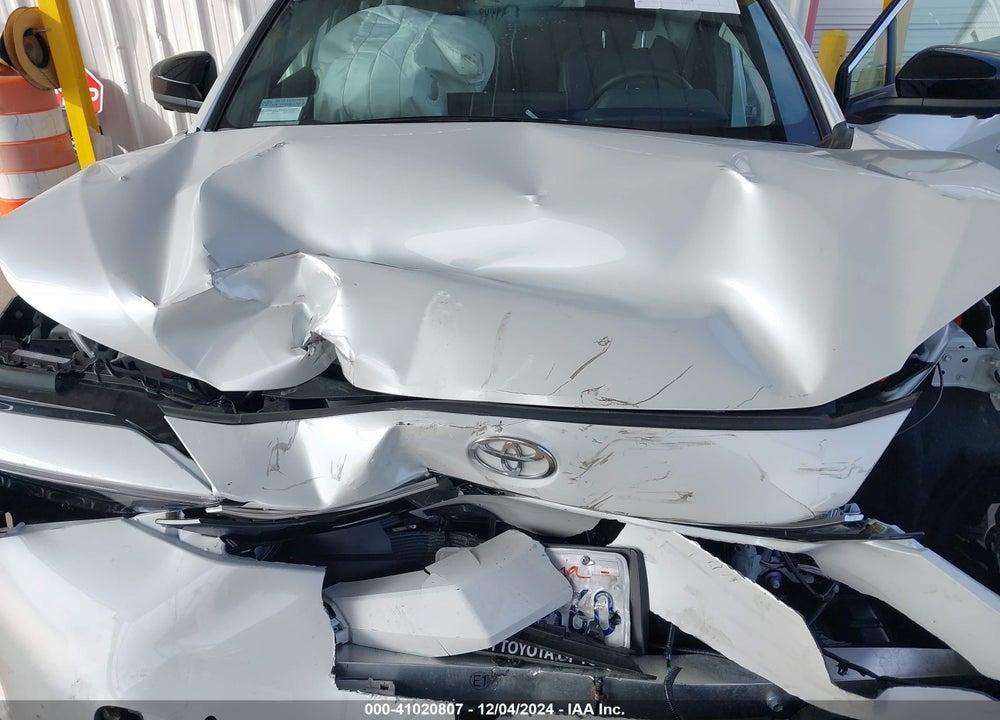2024 TOYOTA BZ4X LIMITED VIN: JTMABACA0RA065530
