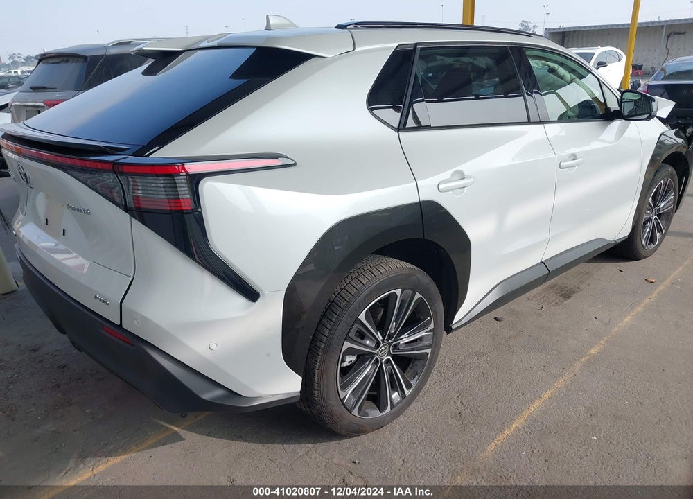 2024 TOYOTA BZ4X LIMITED VIN: JTMABACA0RA065530