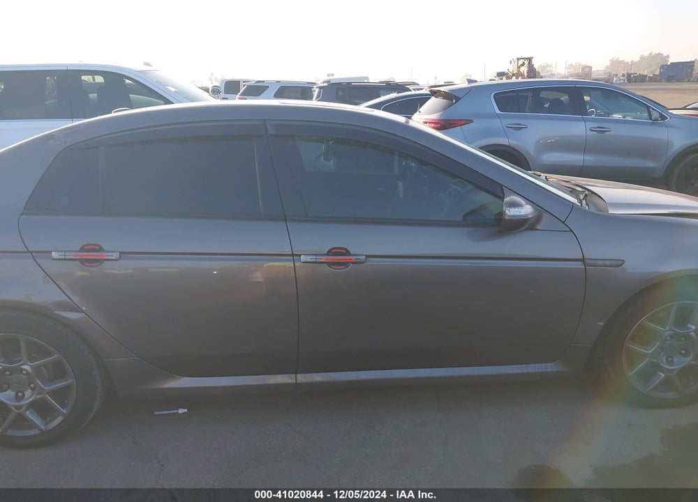 2008 ACURA TL TYPE S VIN: 19UUA76548A032290