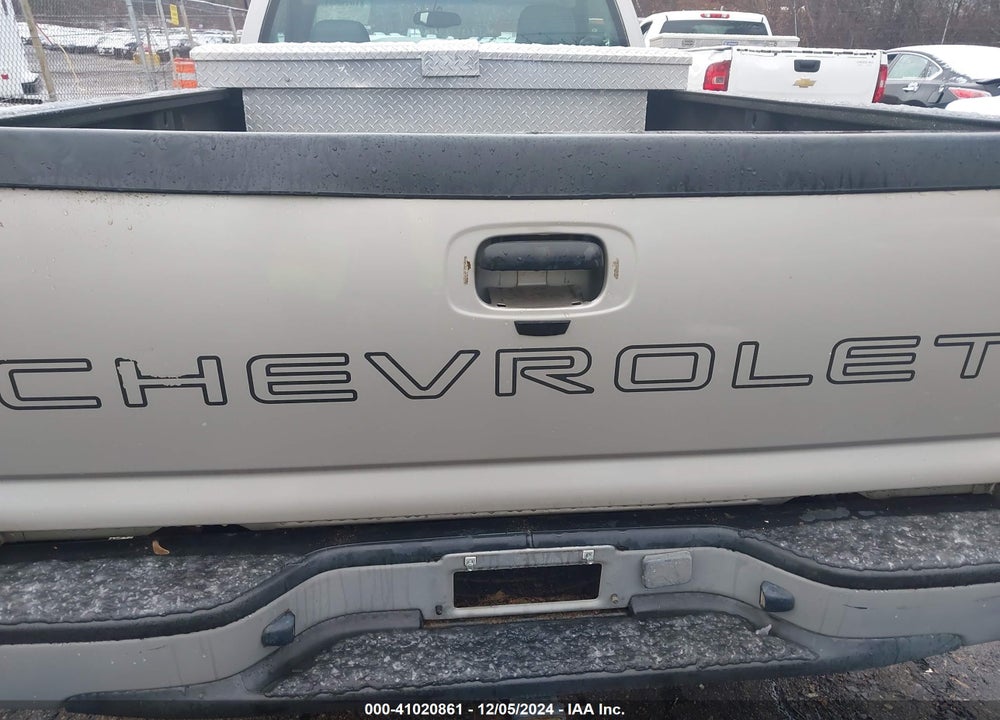 2005 CHEVROLET SILVERADO 1500 WORK TRUCK VIN: 1GCEC14XX5Z144829
