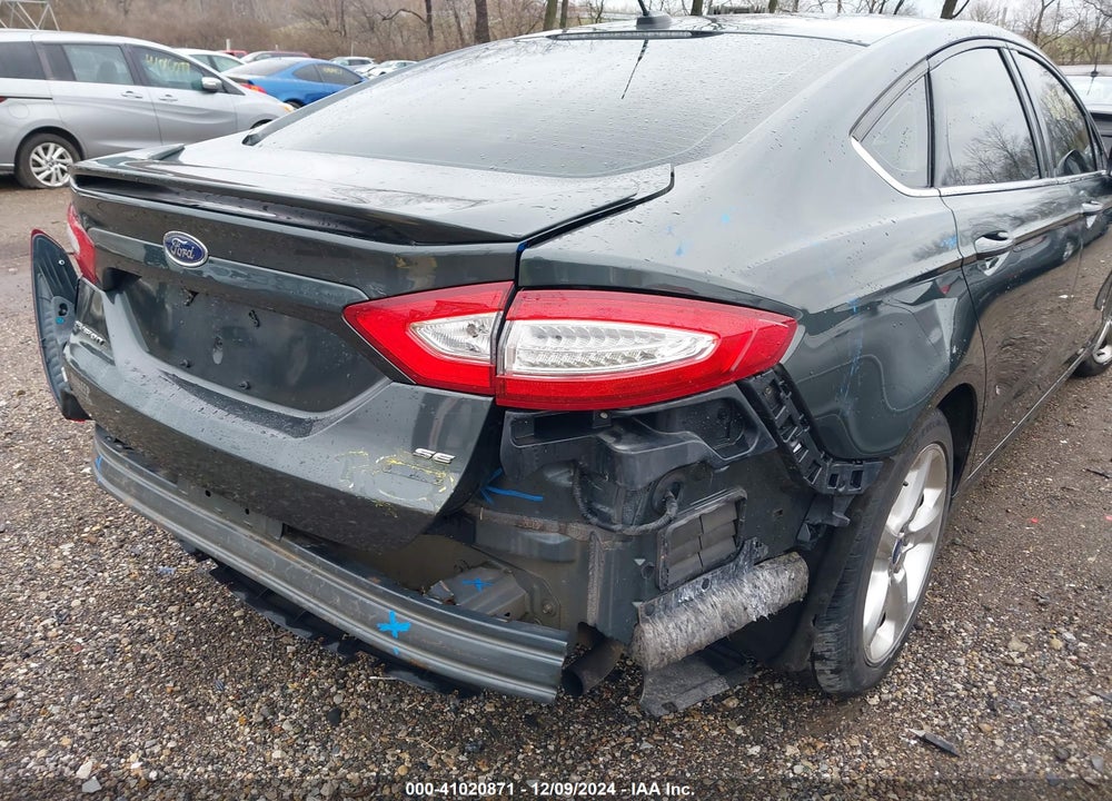 2015 FORD FUSION SE VIN: 3FA6P0H94FR103929