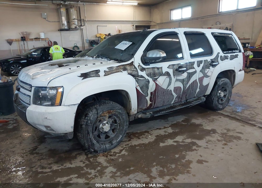 2008 CHEVROLET TAHOE LT VIN: 1GNFK13088R249747
