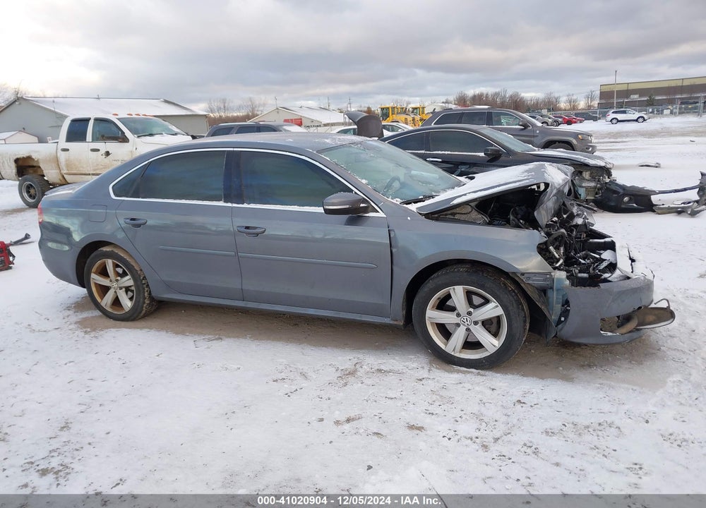 2014 VOLKSWAGEN PASSAT VIN: 1VWBT7A31EC064858