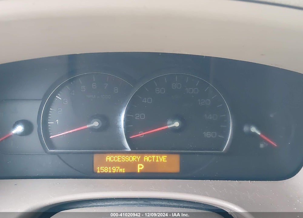 2005 CADILLAC STS V6 VIN: 1G6DW677X50178899