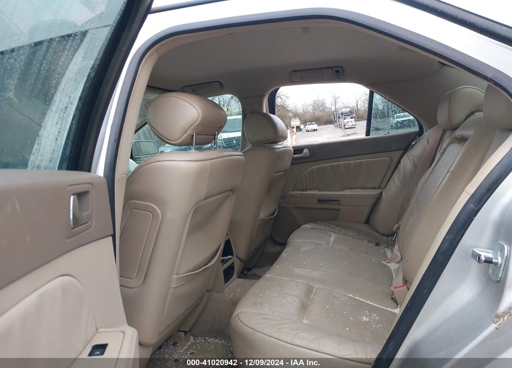 2005 CADILLAC STS V6 VIN: 1G6DW677X50178899