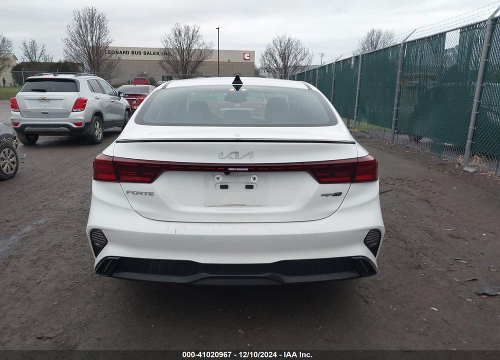 2022 KIA FORTE GT LINE VIN: 3KPF54AD0NE435491