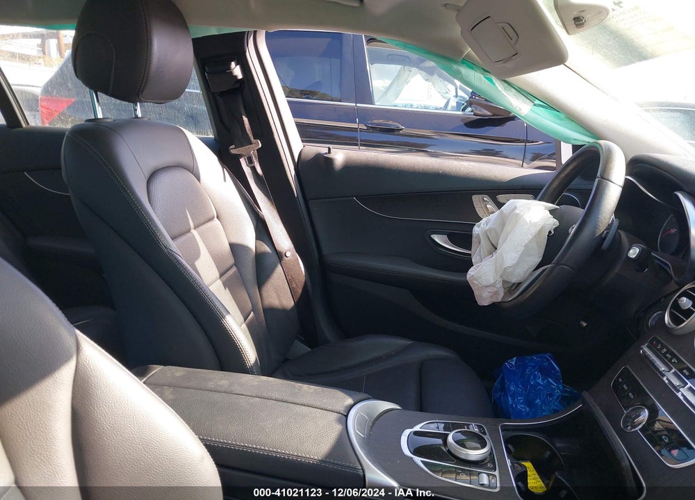 2020 MERCEDES-BENZ C 300 VIN: WDDWF8DBXLR533188