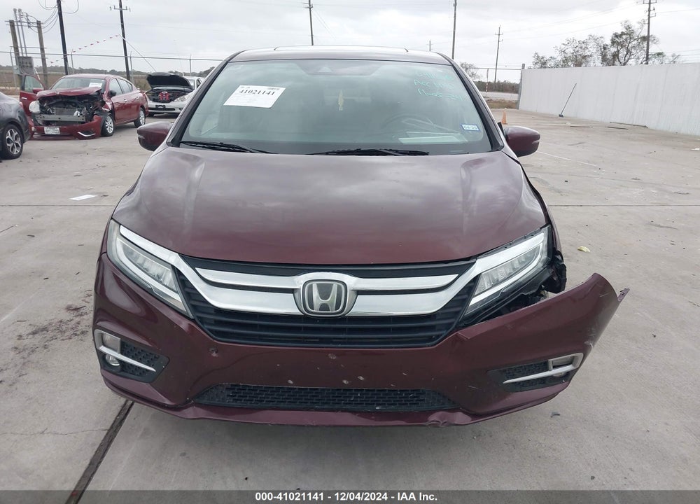2018 HONDA ODYSSEY TOURING VIN: 5FNRL6H85JB026592