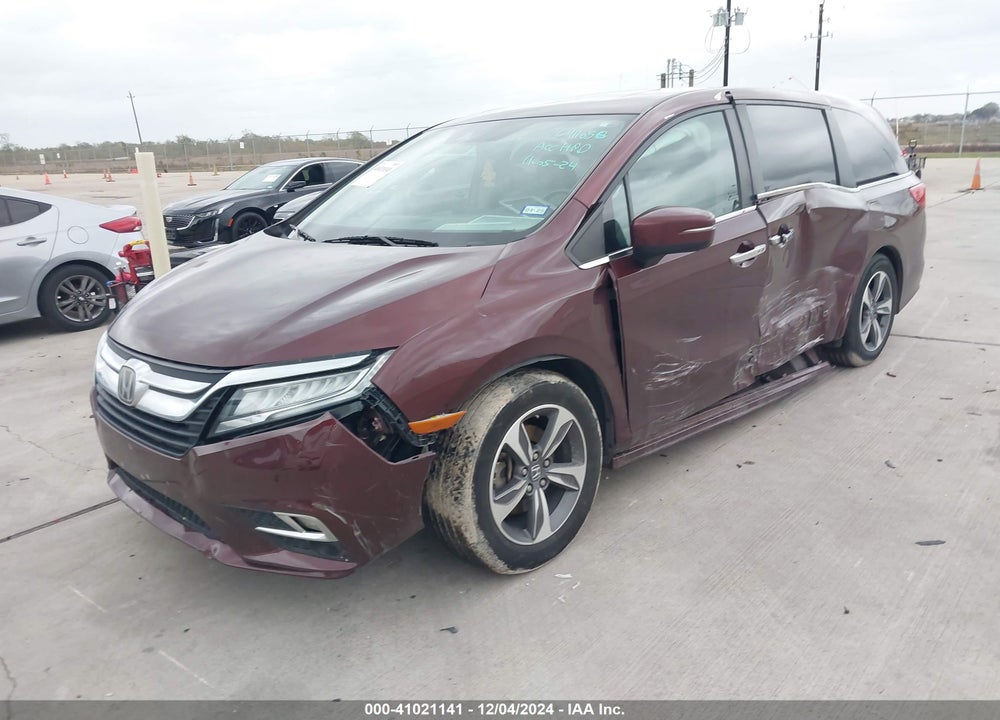 2018 HONDA ODYSSEY TOURING VIN: 5FNRL6H85JB026592