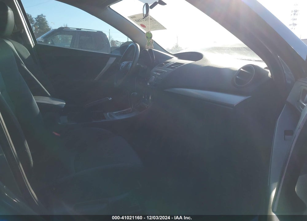 2010 MAZDA 3 S SPORT VIN: JM1BL1S52A1101356
