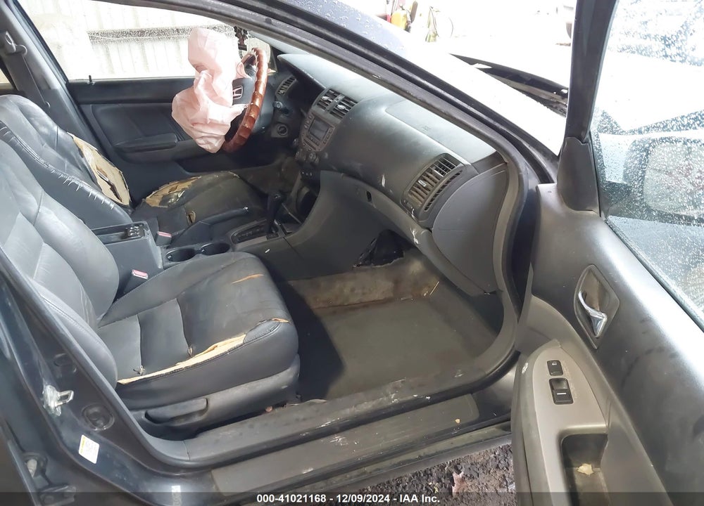 2005 HONDA ACCORD 2.4 EX VIN: 1HGCM56885A072286