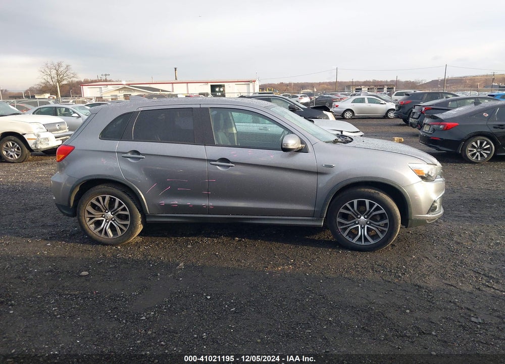 2018 MITSUBISHI OUTLANDER SPORT 2.4 SE VIN: JA4AR3AW2JU001749