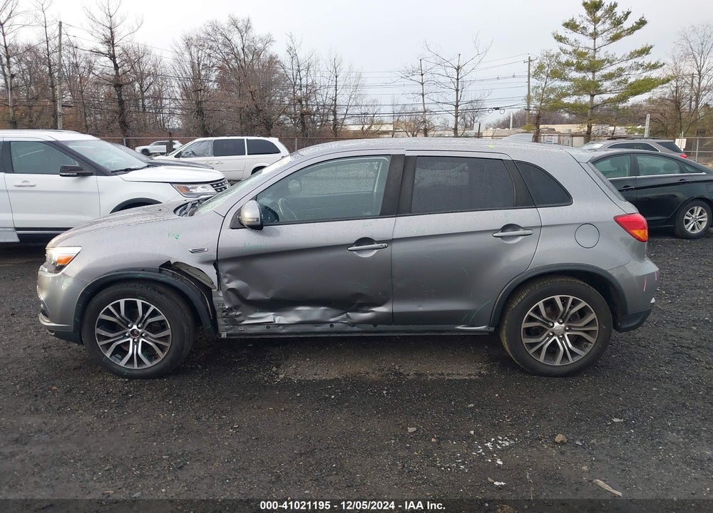 2018 MITSUBISHI OUTLANDER SPORT 2.4 SE VIN: JA4AR3AW2JU001749