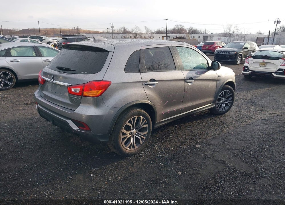 2018 MITSUBISHI OUTLANDER SPORT 2.4 SE VIN: JA4AR3AW2JU001749