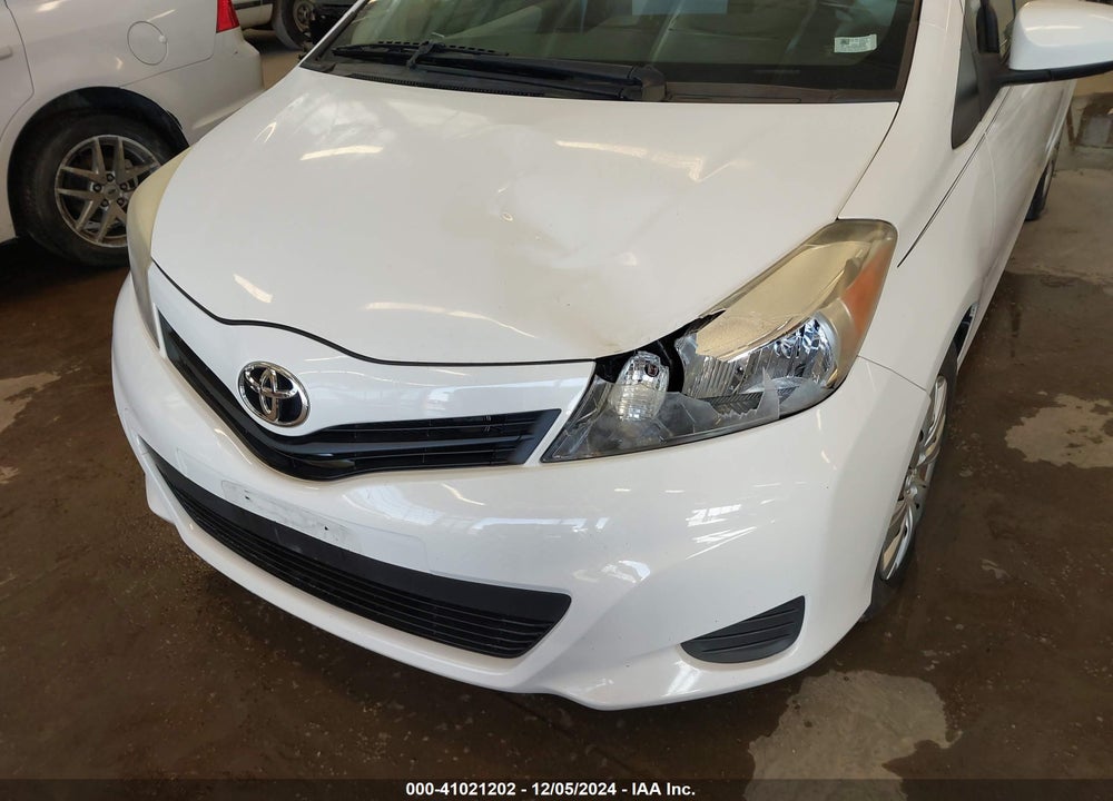 2014 TOYOTA YARIS LE (TMC/CBU PLANT) VIN: JTDKTUD39ED584264