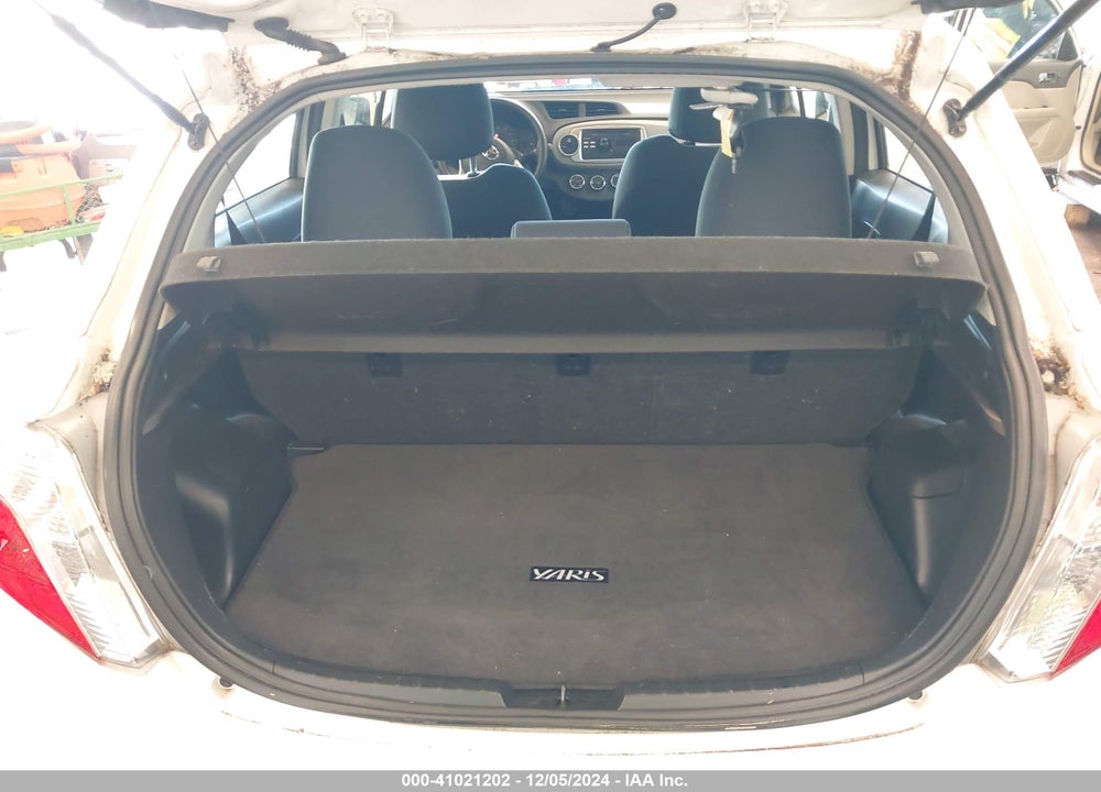 2014 TOYOTA YARIS LE (TMC/CBU PLANT) VIN: JTDKTUD39ED584264