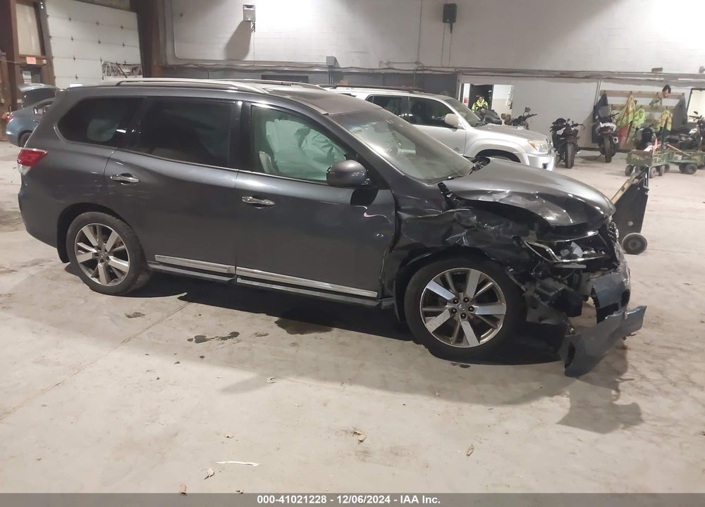 2013 NISSAN PATHFINDER PLATINUM VIN: 5N1AR2MM5DC678603