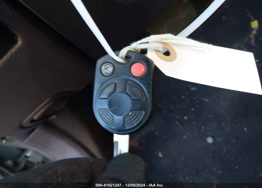 2008 FORD FUSION VIN: 3FAHP07188R102483