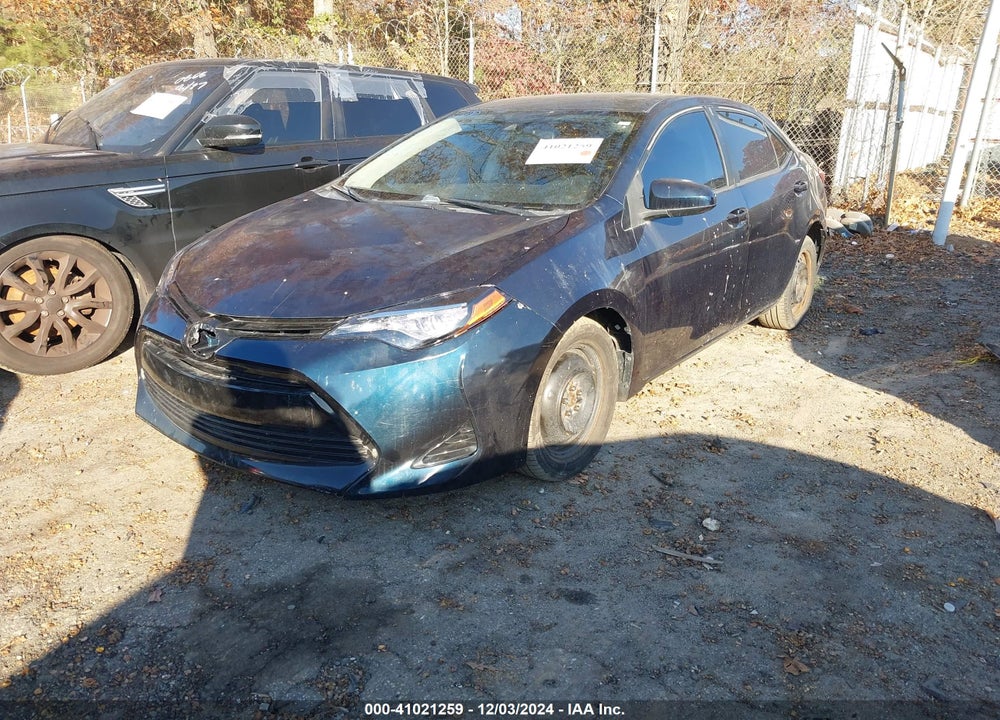 2019 TOYOTA COROLLA LE VIN: 2T1BURHE2KC149469