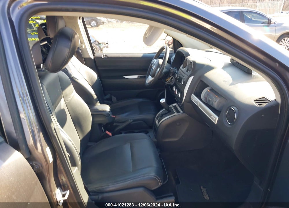 2015 JEEP COMPASS HIGH ALTITUDE EDITION VIN: 1C4NJDEB4FD425565