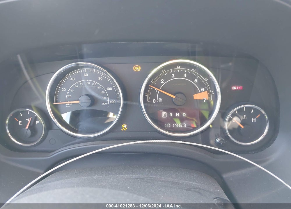 2015 JEEP COMPASS HIGH ALTITUDE EDITION VIN: 1C4NJDEB4FD425565