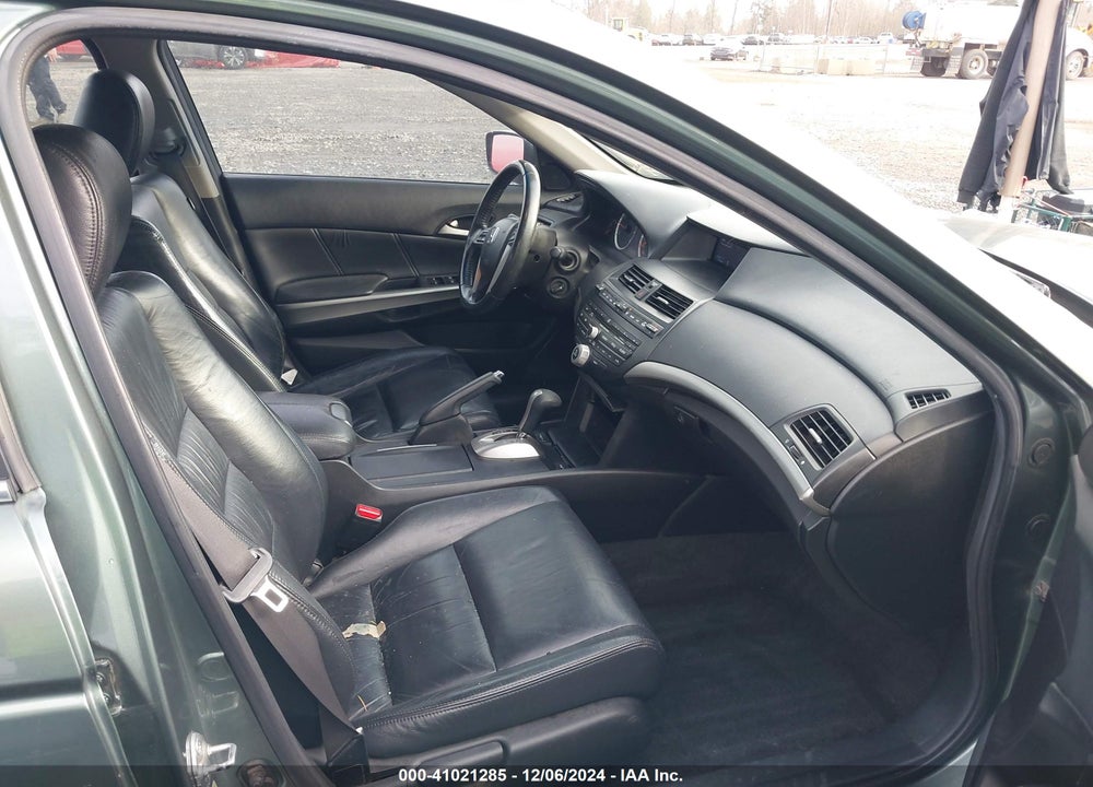 2008 HONDA ACCORD 2.4 EX-L VIN: 1HGCP26808A068209