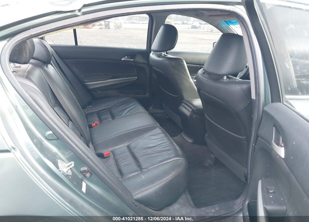 2008 HONDA ACCORD 2.4 EX-L VIN: 1HGCP26808A068209