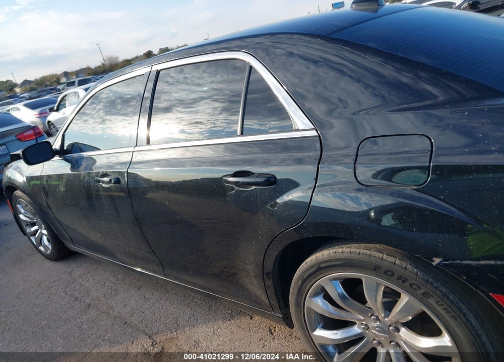 2016 CHRYSLER 300 VIN: 2C3CCAAG4GH313777