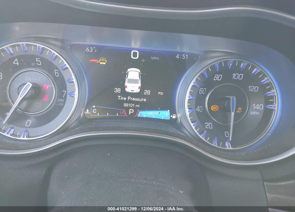 2016 CHRYSLER 300 VIN: 2C3CCAAG4GH313777