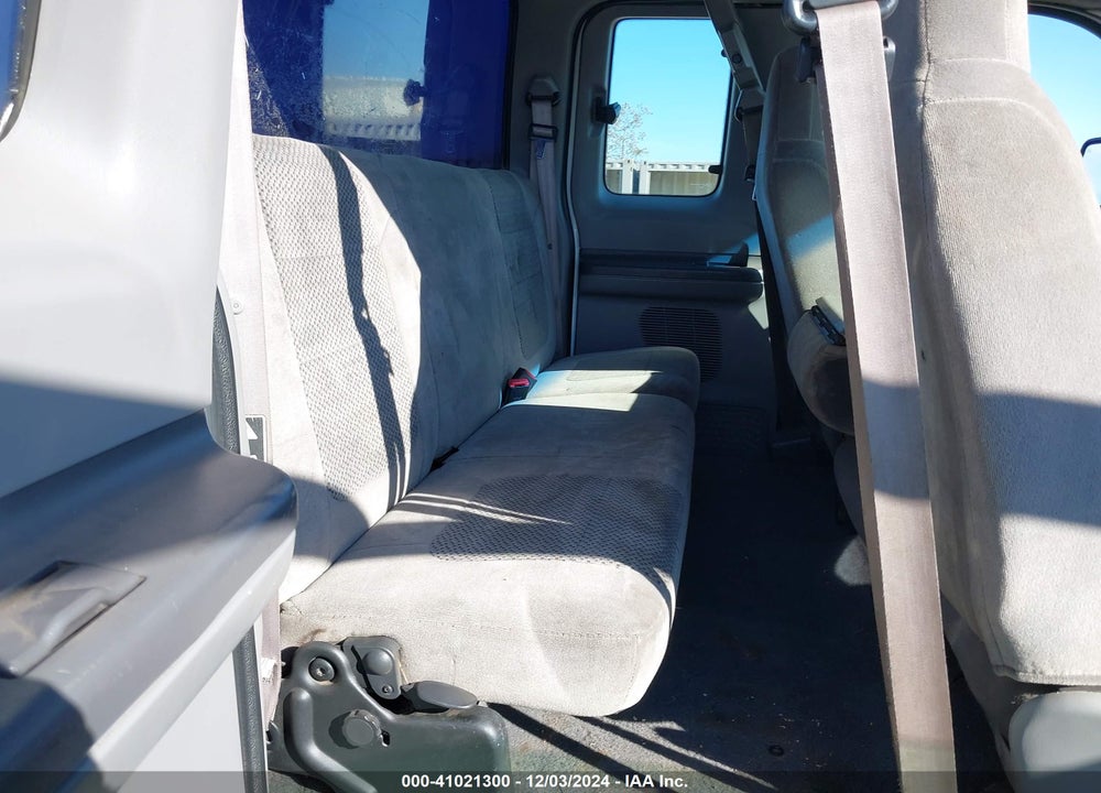 2001 FORD F-350 LARIAT/XL/XLT VIN: 1FTSX31F11EA41802