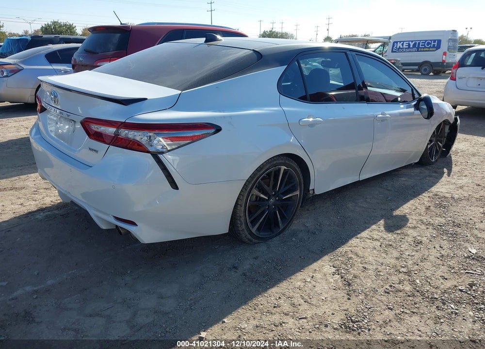 2018 TOYOTA CAMRY XSE V6 VIN: 4T1BZ1HK2JU011050