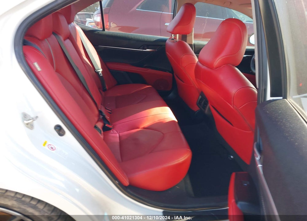 2018 TOYOTA CAMRY XSE V6 VIN: 4T1BZ1HK2JU011050