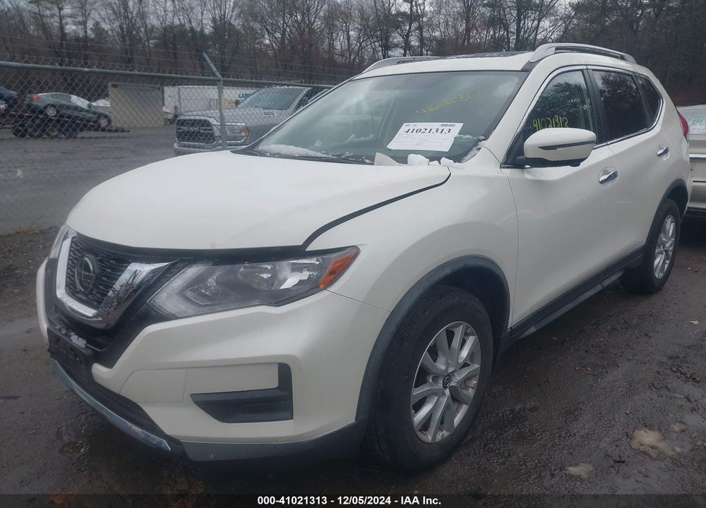2018 NISSAN ROGUE SV VIN: JN8AT2MV4JW348576